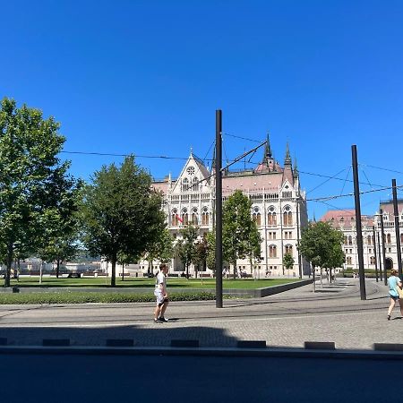 Academy Home - Elegant Place Next To The Parliament ブダペスト エクステリア 写真